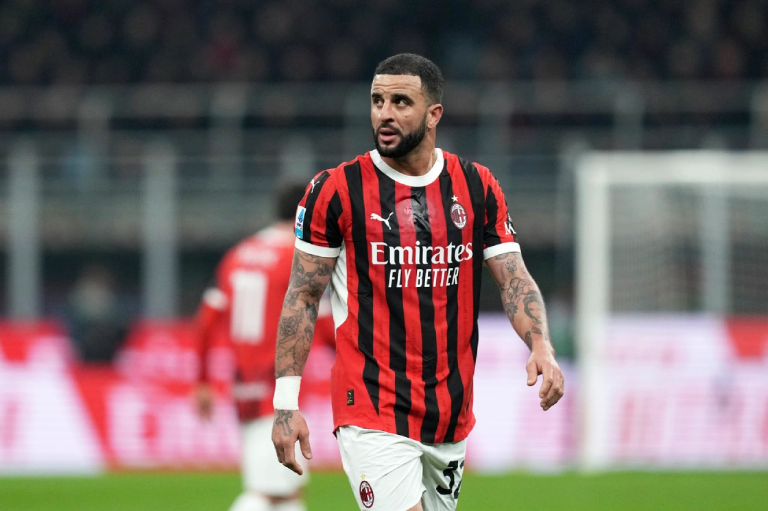 Kyle Walker frattura gomito Milan