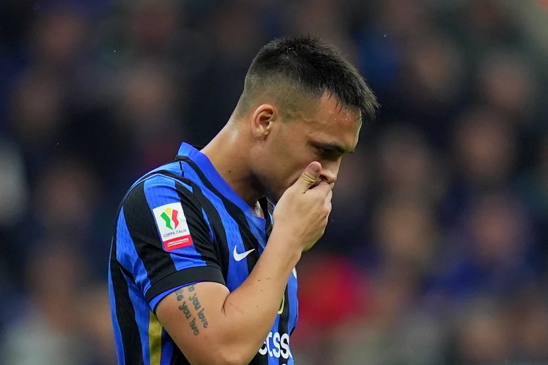 Lautaro Martinez infortunio Inter Barcellona Lautaro Martinez infortunio Inter Barcellona